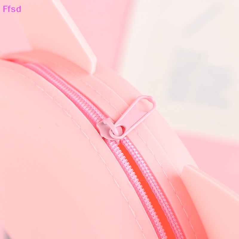 Túi Đeo Chéo Mini Bằng Silicone Chống Thấm Nước Họa Tiết Hoạt Hình Cho Bé