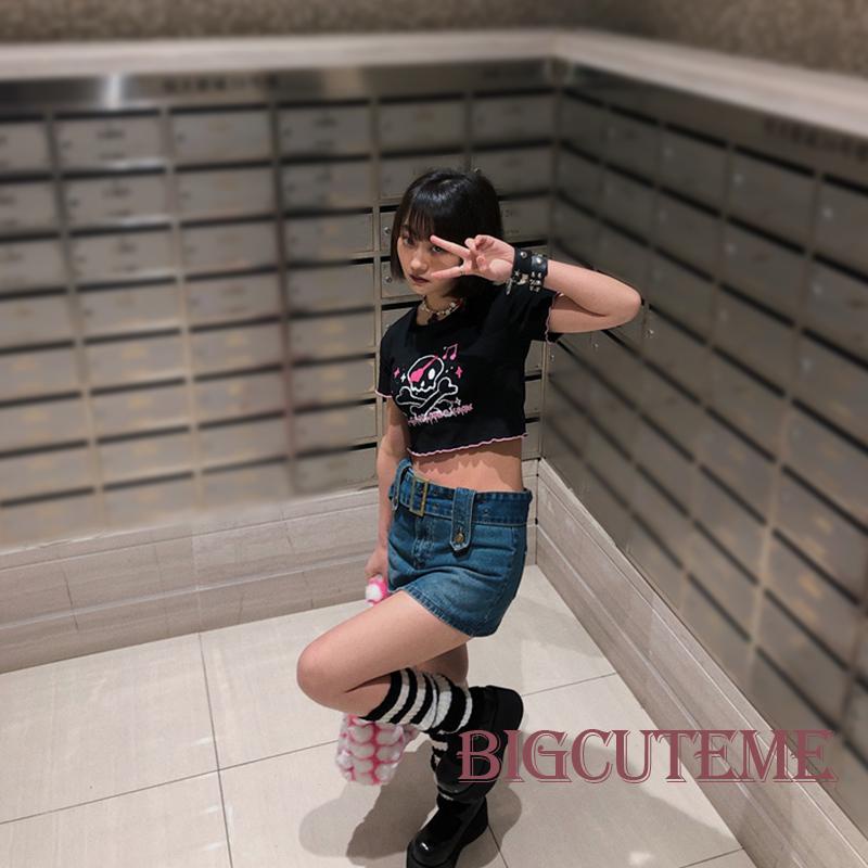 Áo Thun Lửng Ngắn Tay Cổ Tròn In Hình Bộ Xương Thời Trang Mùa Hè Cho Nữ