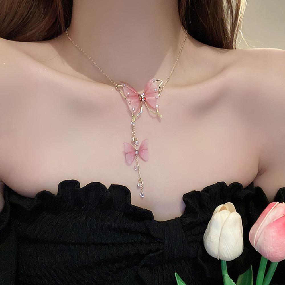 Vòng cổ Hợp Kim Mặt Hình Bướm Đính Đá Phối Tua Rua Thời Trang Cho Nữ