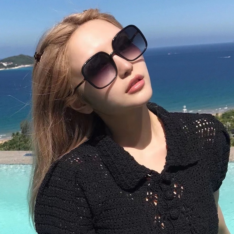 (KIQI-FASHION) COD Kính Mát Gọng Vuông Oversize Thời Trang Hàn Quốc Chất Lượng Cao Cho Nam Nữ