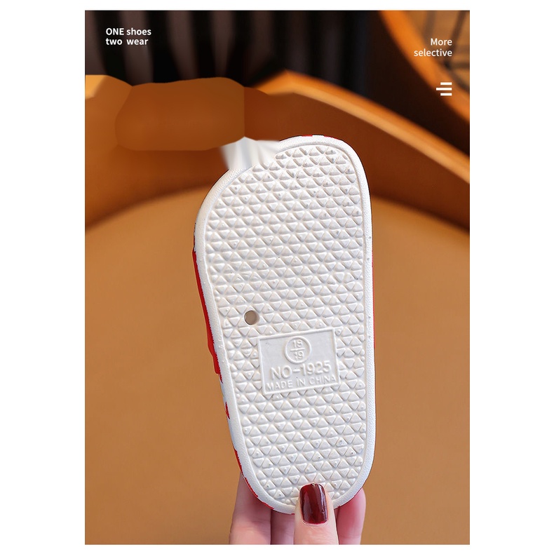 Dép sandal Xỏ Ngón Đế Vừa Lớn Họa Tiết Hoạt Hình Thời Trang Cho Bé Trai