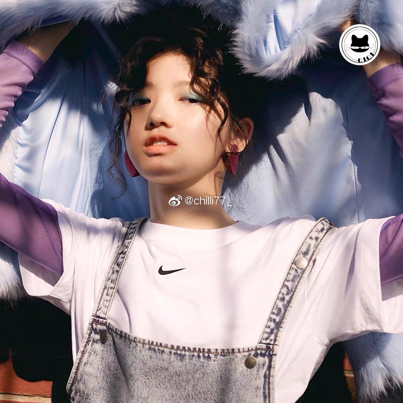 Áo Thun Thể Thao Nike Chính Hãng 100% CT2588-100 - 010