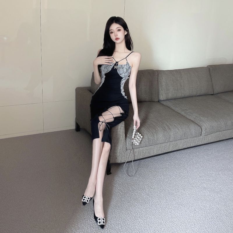 Áo Kiểu Ôm Dáng Phối Dây Buộc Thiết Kế Không Đồng Đều Mới