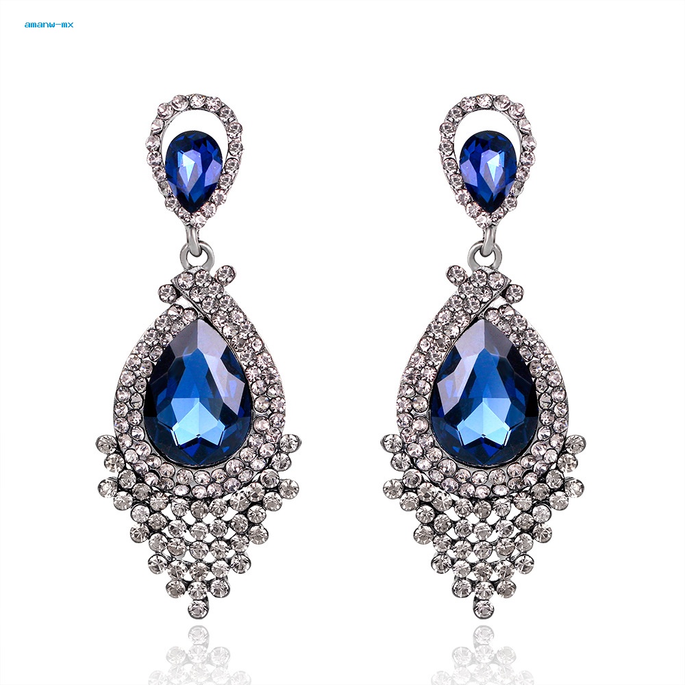 Khuyên Tai Dạng Hạt Tua Rua Cổ Điển