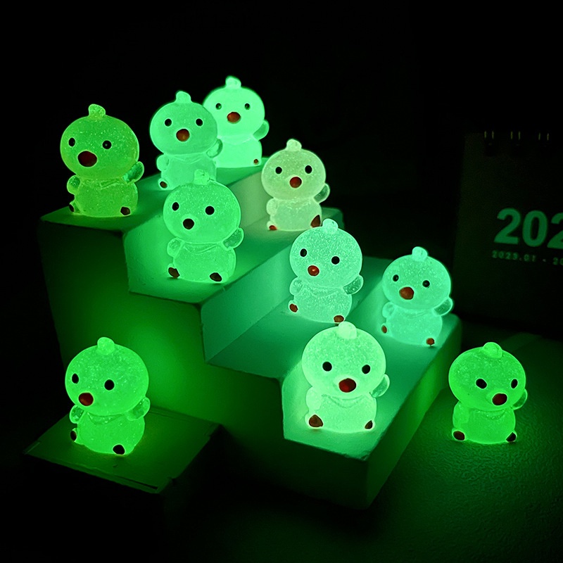 Set 2 Tượng Gà Con Dạ Quang Mini Bằng Nhựa Resin Trang Trí Tiểu Cảnh / Xe Hơi