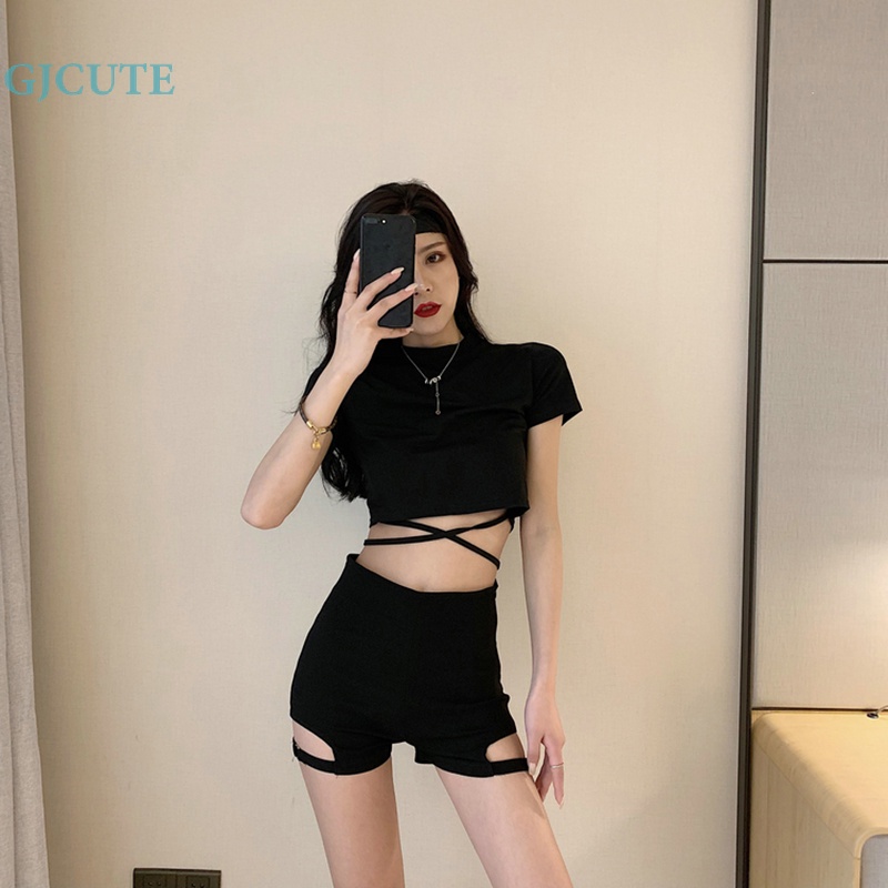 Set Áo Thun Ngắn Tay + Quần Short Lưng Cao Thời Trang Nữ