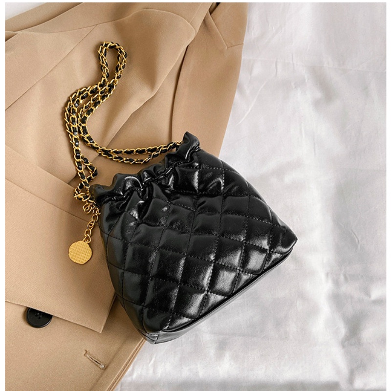 Túi Xách bucket Dây Xích Họa Tiết Kim Cương Cao Cấp Thời Trang niche