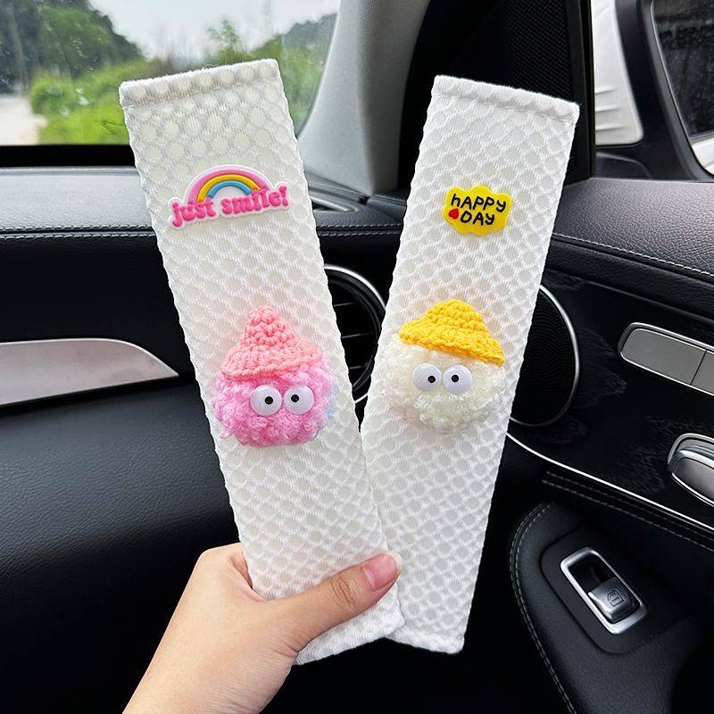 Car Safety Belt Shoulder Pad Cover Cute Small Coal Ball Net Red Creative Safety Belt Anti-Strangulation Car Interior Supplies Decoration Collection U8Dd