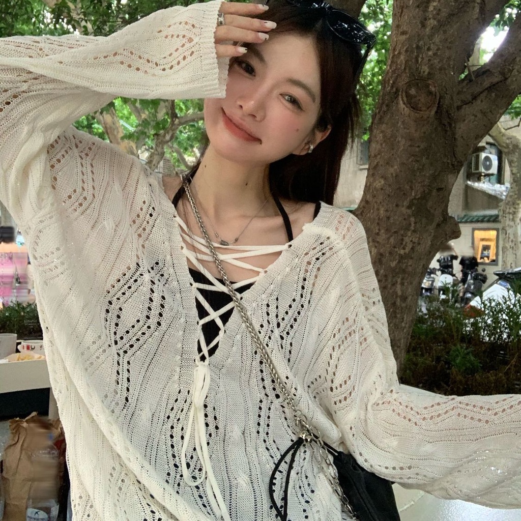 IELGY Áo sweater Dệt Kim Mỏng Tay Dài Khoét Lỗ Phong Cách Hàn Quốc Cho Nữ