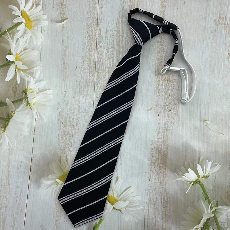 Cà Vạt Nơ Kẻ Sọc Trắng Đen Phong Cách Preppy Cho Nữ Sinh