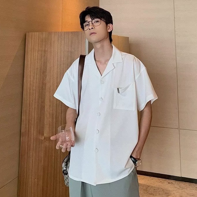 Áo Sơ Mi Ngắn Tay Màu Xanh Dương Nhạt Dáng Rộng Phong Cách Hàn Quốc Thời Trang Cho Nam