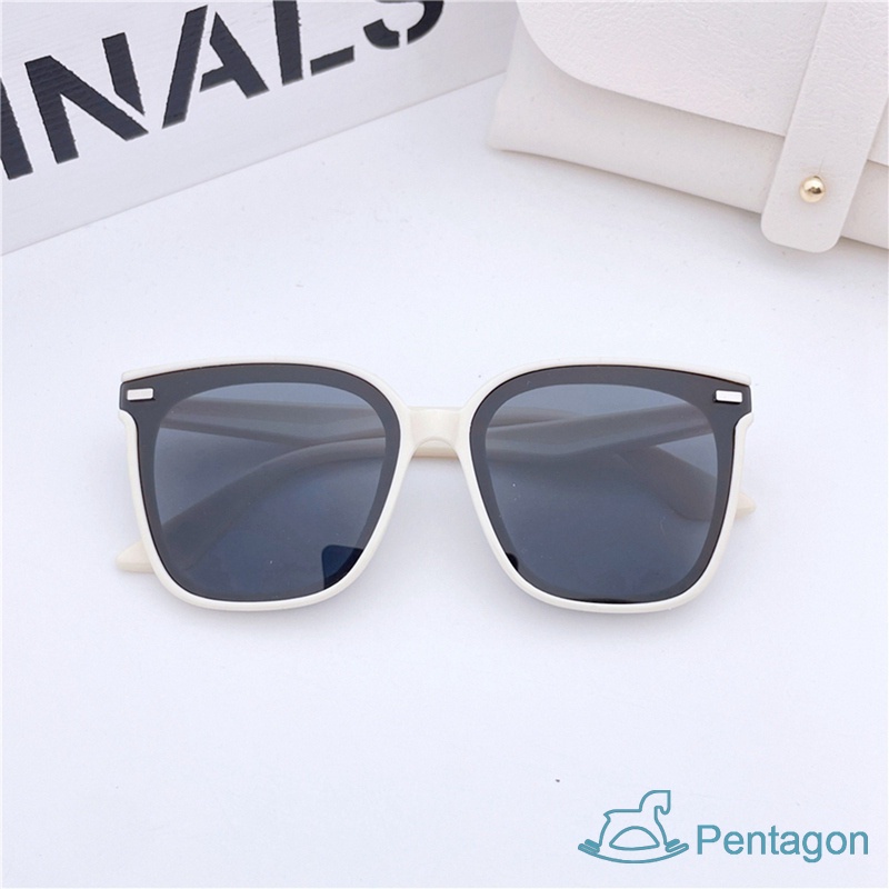 Kính Mát Gọng Vuông Chống Tia Uv Phong Cách Retro Thời Trang Cho Bé