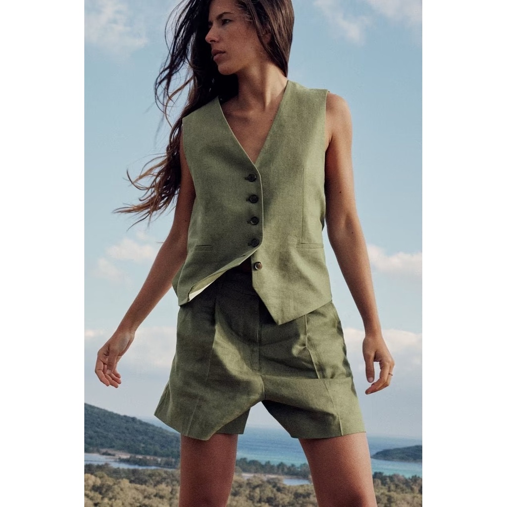 Hàng Mới Về Mới Set Áo Sát Nách + Quần Short Xếp Ly Phong Cách Âu Mỹ Thời Trang Mùa Xuân 2023 Cho Nữ