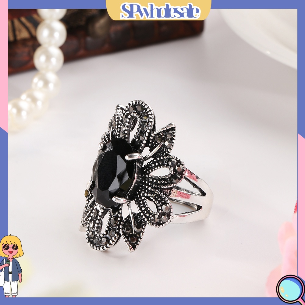 <SPwholesale> Nhẫn Hợp Kim Đính Đá Hình Hoa Phong Cách Vintage Cho Nữ