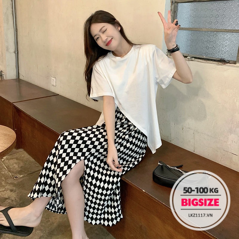 Set bộ đồ nữ Bigsize Áo thun dáng suông tay ngắn cổ tròn xẻ tà kết hợp chân váy dáng dài lưng cao cạp cao xẻ tà kẻ sọc caro mùa hè Phong cách Hàn Quốc Thời Trang Quần áo nữ đi Chơi sang chảnh cá tính cho người mập béo