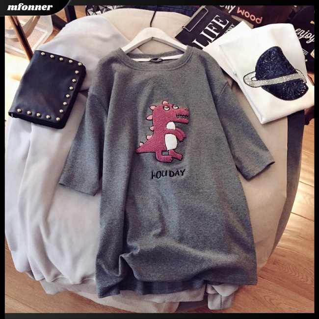 Áo Thun Tay Ngắn Dáng Rộng In Hoạt Hình Khủng Long Đáng Yêu Cho Nữ