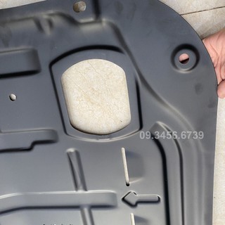 Chắn bùn gầm máy Mitsu Xpander 2018 đến 2023 + kèm ốc bắt