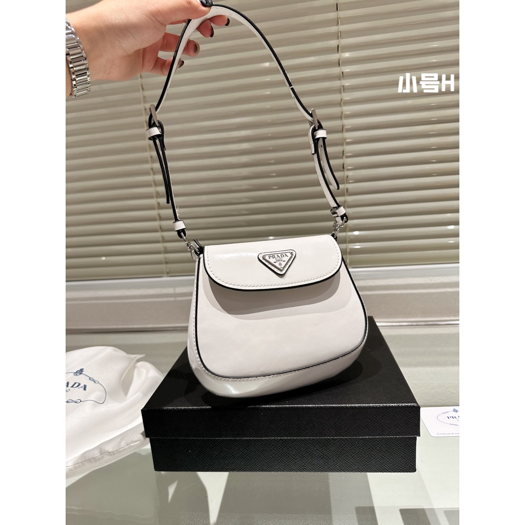 Túi đeo dưới cánh tay Mini Thời Trang Cho Nữ (Kèm Hộp)