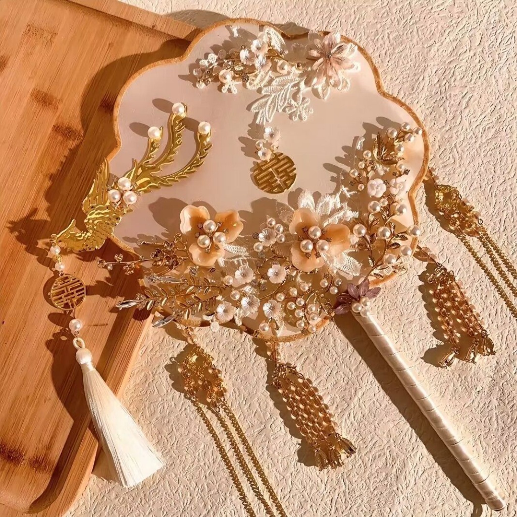 Quạt Cầm Tay Kiểu Cổ Điển Thích Hợp Làm Quà Tặng Đám Cưới