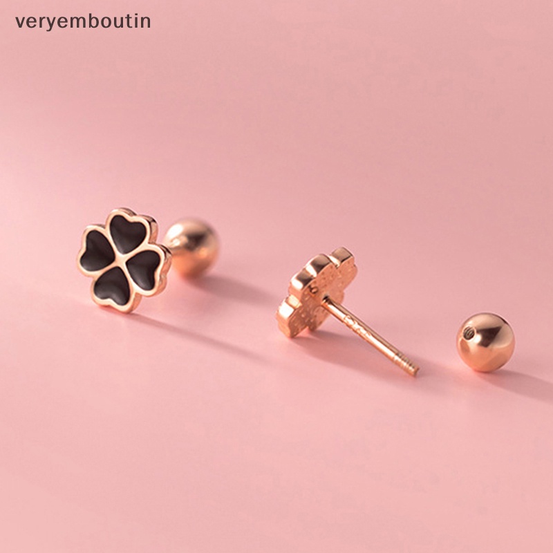 1 Đôi Bông Tai Xỏ Lỗ Hình Hoa Màu Đen Đơn Giản Dành Cho Nữ