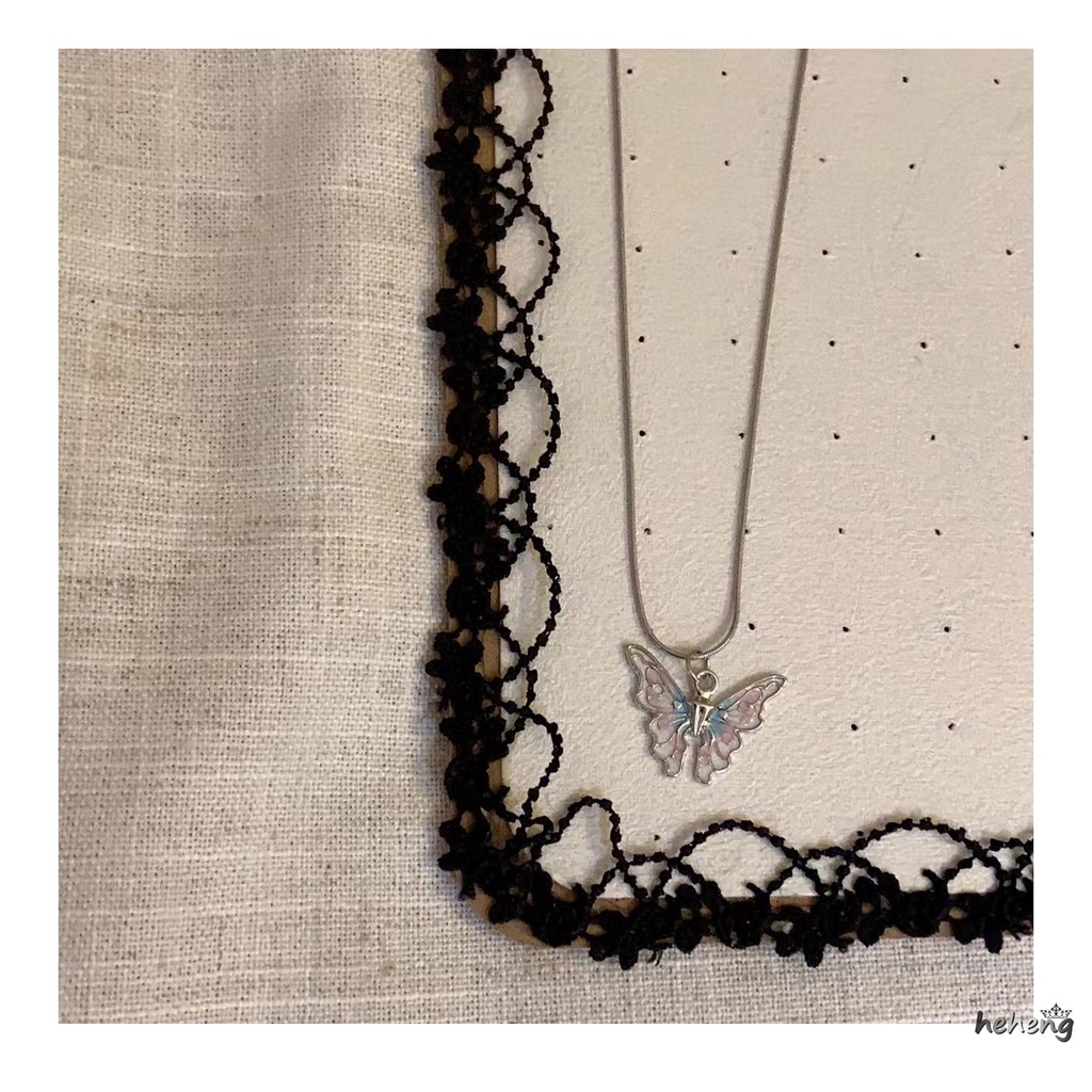 Vòng cổ Mặt Hình Trái Tim Và Bướm Màu Hồng Đơn Giản