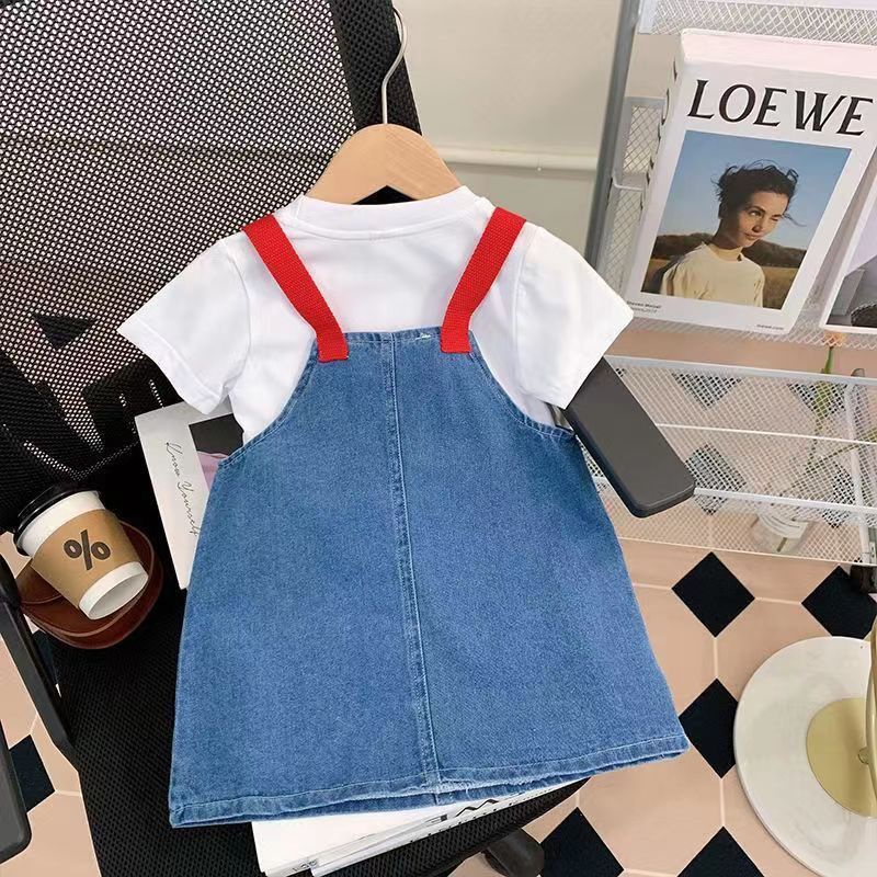 Bộ Áo Thun Tay Ngắn Kèm Váy Yếm denim Thời Trang Mùa Hè 2023 Phong Cách Mới Cho Bé Gái