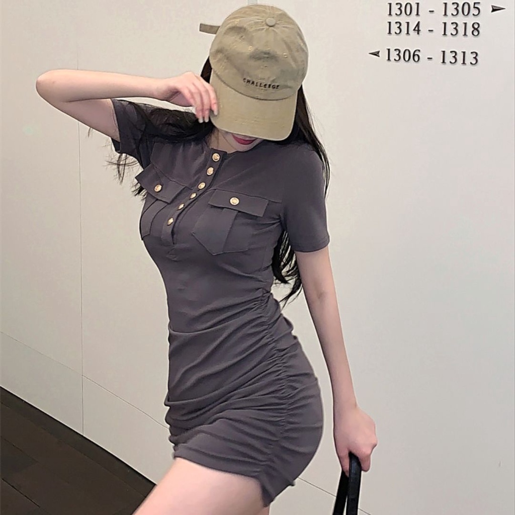 Đầm Đen Cổ Tròn Tay Ngắn Cài Nút Phong Cách Hepburn Pháp Thời Trang 2023