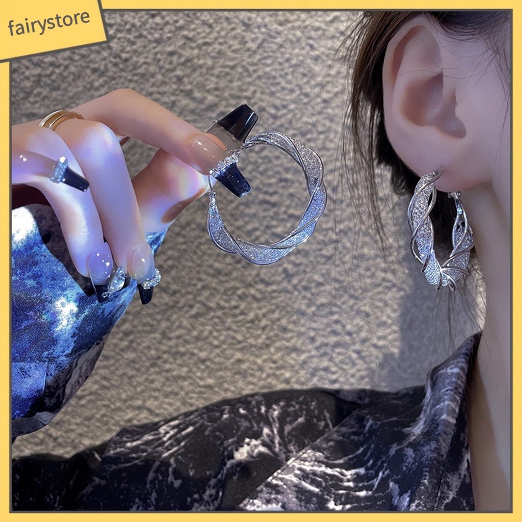 1 Đôi Khuyên Tai Kim Loại Tròn Xoắn Thời Trang