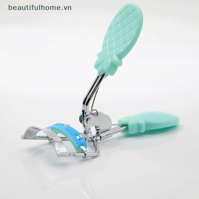 Dụng Cụ Bấm Cong Mi Chuyên Nghiệp Có Lược Trang Điểm