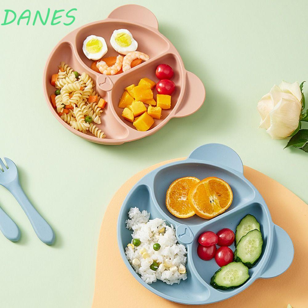 Bộ Dụng Cụ Tập Ăn Cho Bé Chống Trượt Tiện Dụng