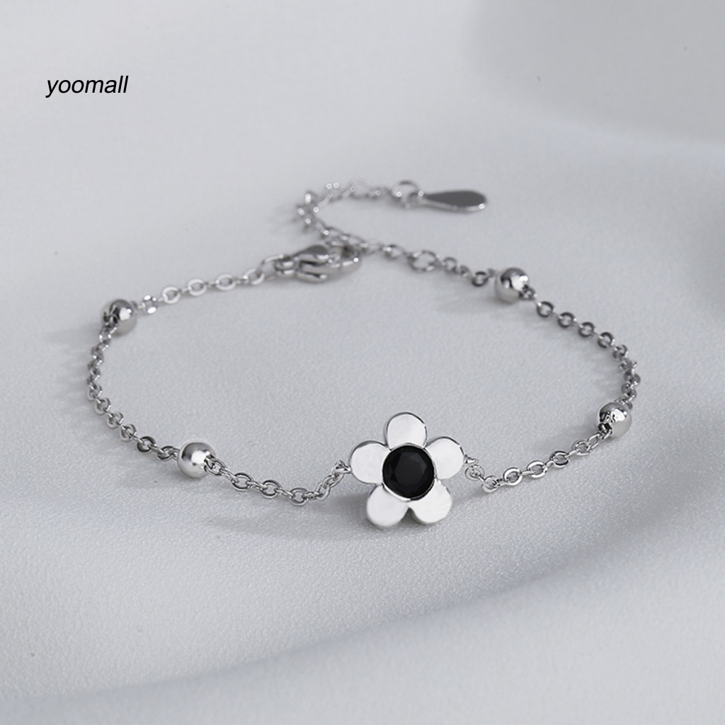 Vòng Đeo Tay Đính Đá Sáng Lấp Lánh Dễ Phối Đồ Dành Cho Nữ