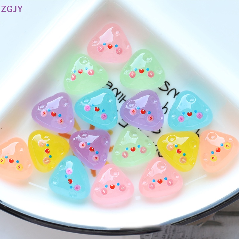 Bộ 3 Mô Hình Chú Gà Con Bằng Nhựa Resin Dạ Quang Dễ Thương Trang Trí Bảng Điều Khiển Xe Hơi / Nhà Cửa / Sân Vườn Mới