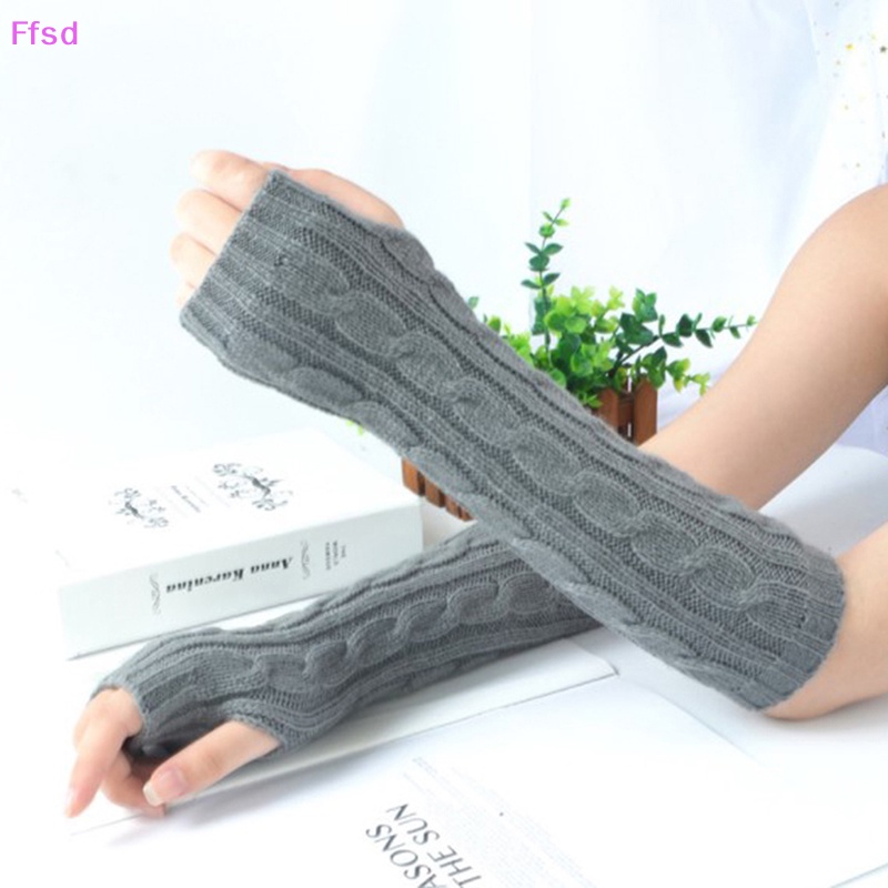 Găng Tay Dài Hở Ngón Giữ Ấm Mùa Đông Cho Nữ