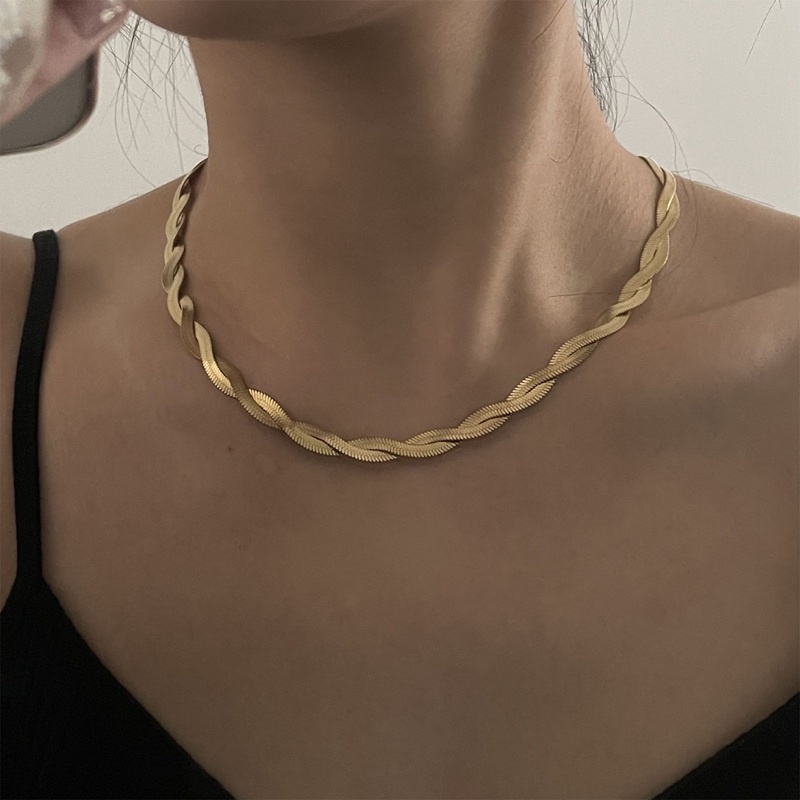 Ygt Vòng cổ Hai Lớp Bằng Thép Titan Trang Trí Hình Xương Rắn Phong Cách Cổ Tích Thời Trang