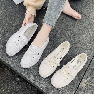 Giày slip on màu trắng, be siêu xinh dễ mang AA6447
