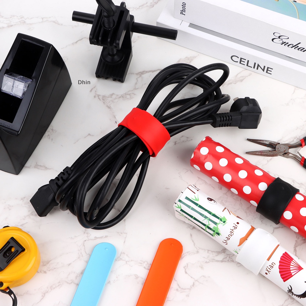 [Dhin] 10 Pcs Tabletop Gift Wrapping Tools Includes Portable Table Clamps Black Tape Dispenser Silicone Slap Bracelets Thickness Plastic Tubing for Christmas Gift Wrapping School S