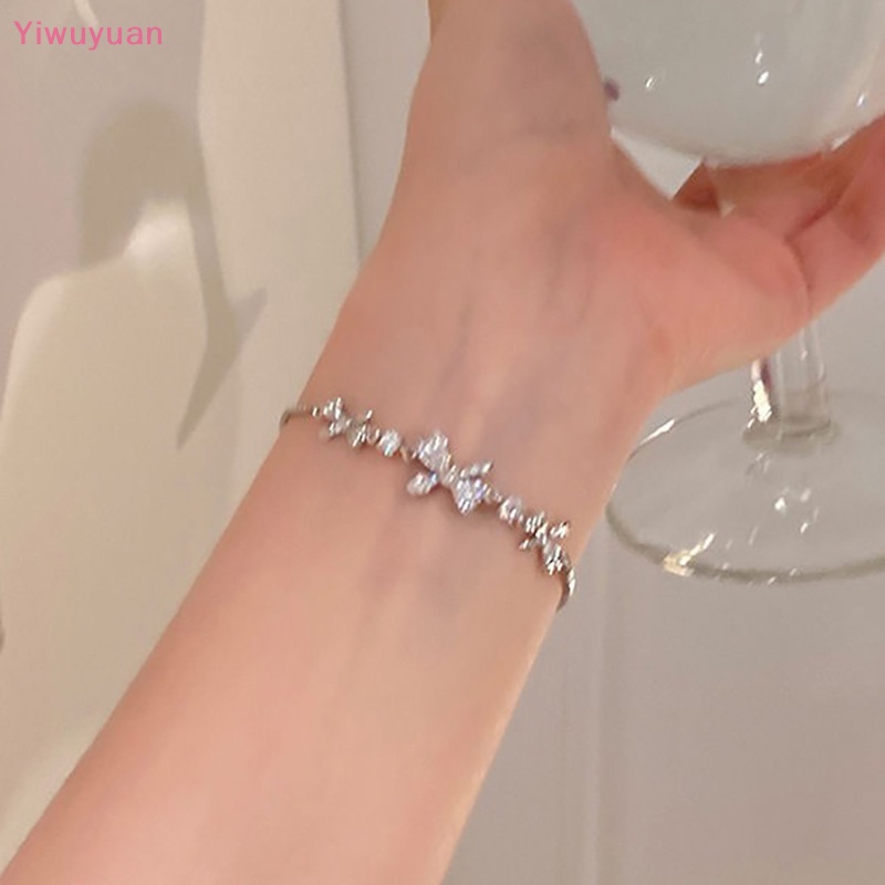 Vòng Tay Đính Đá Thanh Lịch Thời Trang Cho Nữ Mới