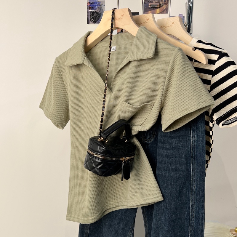 Áo Thun Nữ Ngắn Tay Cổ Chữ V Hở Vai Thời Trang