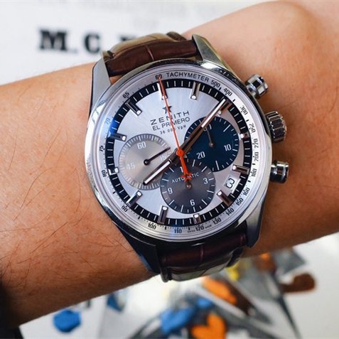 Đồng Hồ Quartz Nam Hiển Thị Ngày Với Dây Đeo Da