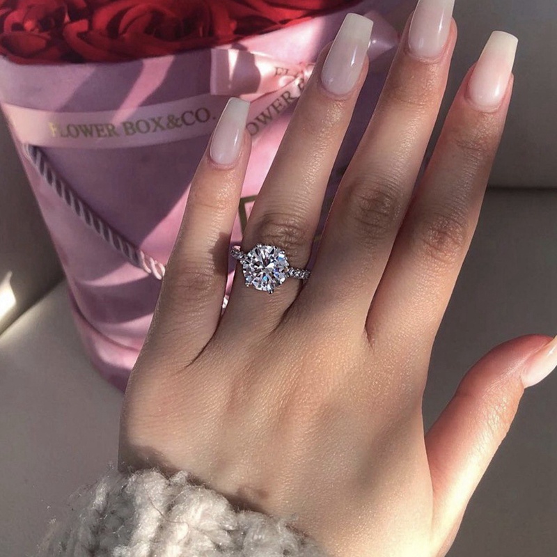 Khuôn Cắt Kim Cương Toàn Diện Hình Eliptic Moissanite