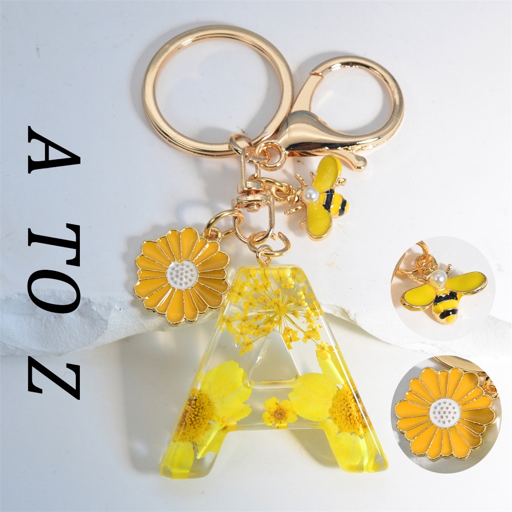 Móc Khóa Hình Chú Ong Và Hoa Cúc Bằng Nhựa Resin 26L Dễ Thương