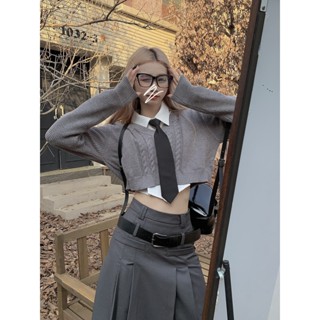 Bộ Áo sweater Ngắn + Áo Sơ Mi Trắng + Chân Váy Xếp Ly Dài Trung Bình Màu Xám