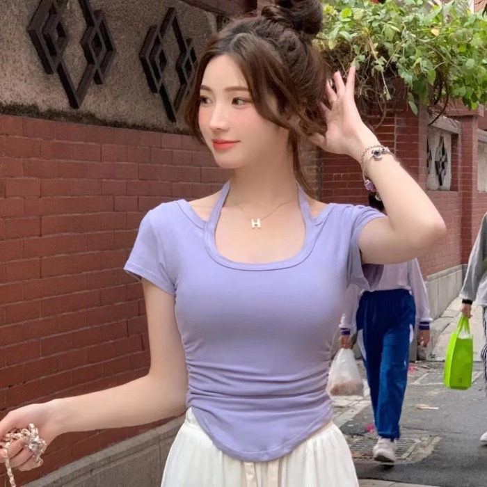 Short-sleeved t-shirt phụ nữ mùa hè 2023 phong cách mới ren không đều chặt chẽ sexy halterneck pure desire style hot girl top