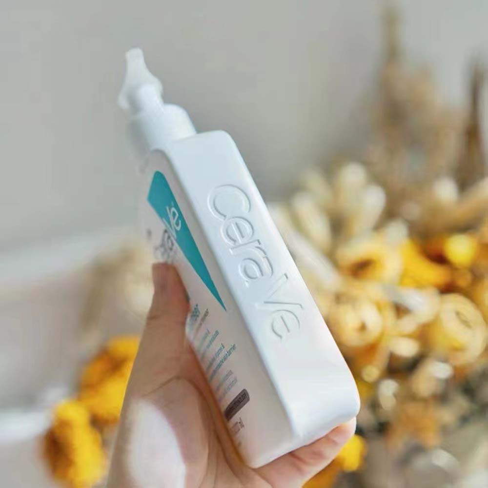 Cerave Renewing SA Cleanser with Vitamin D 237ml For Rough and Bumpy Skin
