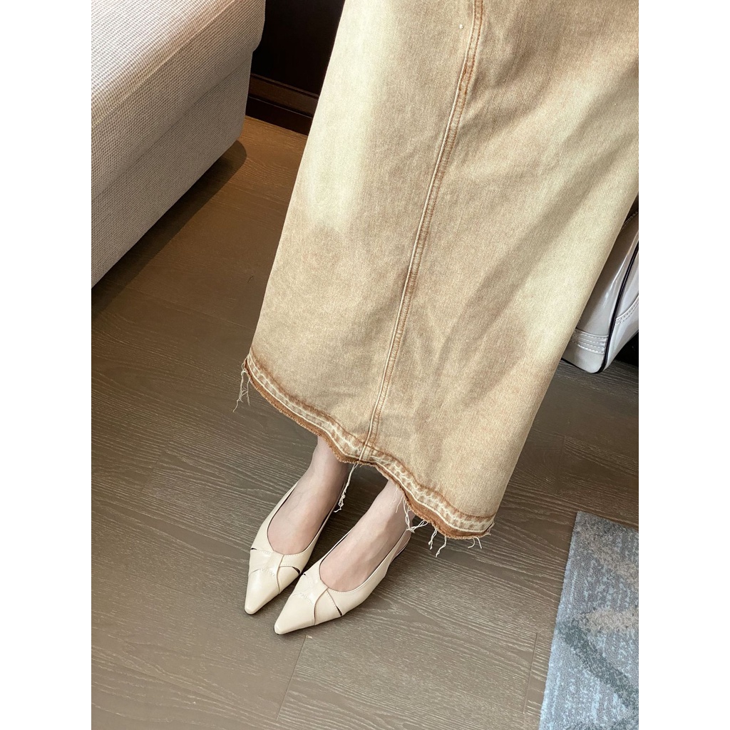 2023 phong cách mới thời trang one-word strap phong cách pháp sang trọng toe-covered shallow mouth sandals nữ