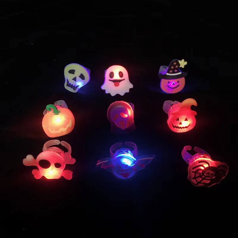 Lu Bộ 5 Nhẫn Đèn led Phát Sáng Hình Đầu Lâu Bí Ngô Ma Quỷ Trang Trí halloween Cho Người Lớn Và Trẻ Em