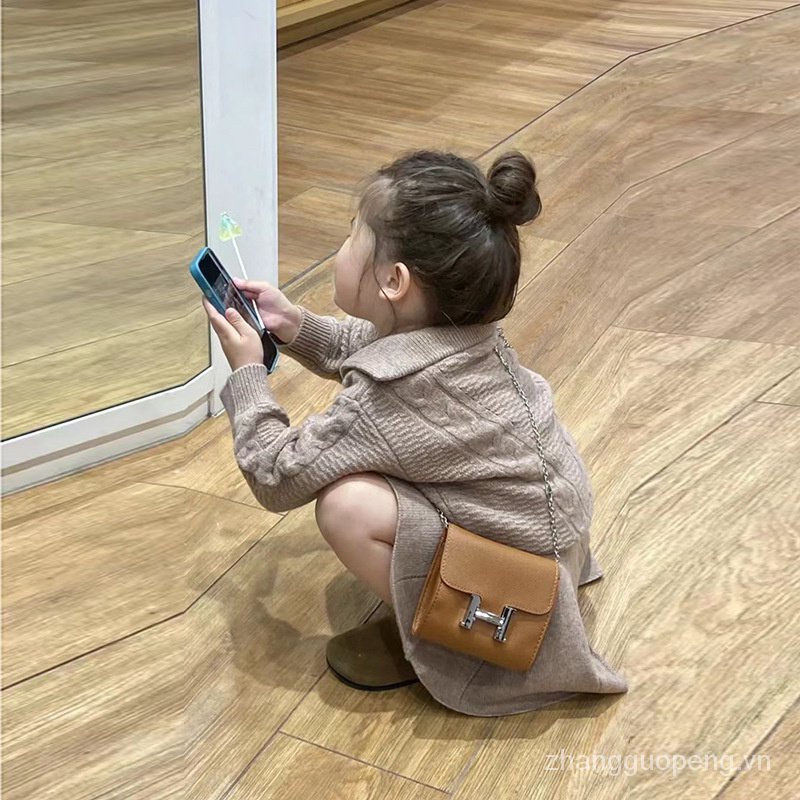 Bộ Áo sweater Dệt Kim Dày Phối Chân Váy Phong Cách Hàn Quốc Thời Trang Thu Đông Cho Bé Gái