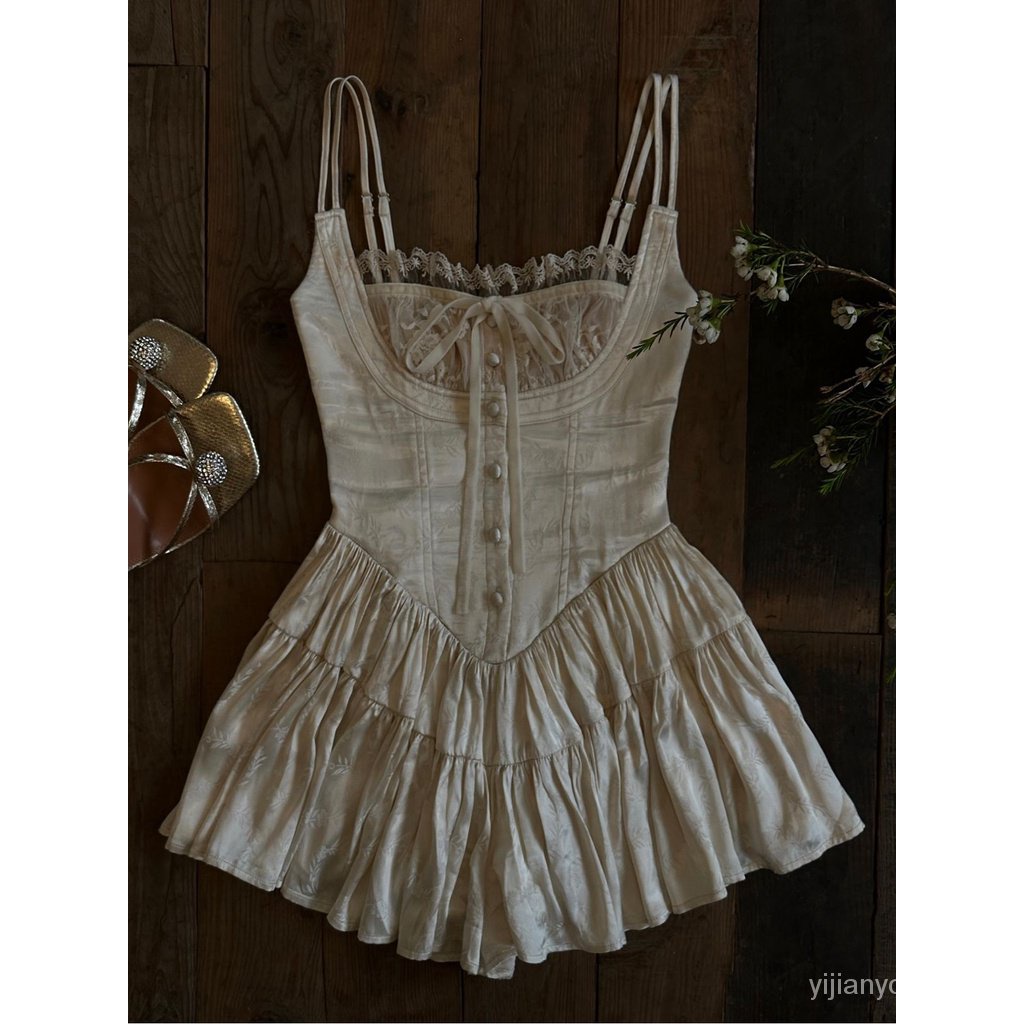 Đầm ba lê hai dây phong cách Pháp thuần khiết ngọt ngào gợi cảm thời trang mùa hè 2023