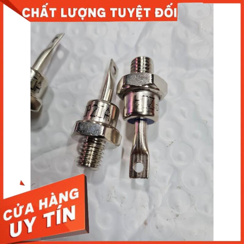 Diot nạp 20A giá 5 con