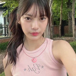 Vòng cổ Mặt Trái Tim Y2K